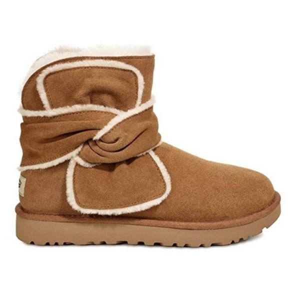 ugg spill seam mini